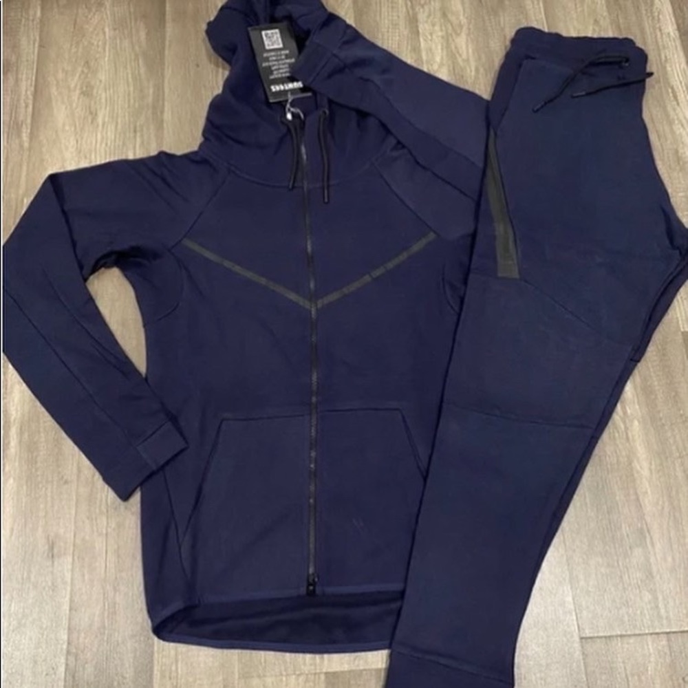 Mens jogging suit